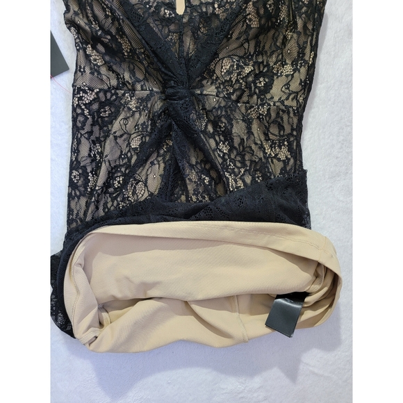 NWT BEBE Sheila Strap Optional Deep V Lace Lined Dress Sexy Cocktail Size 4 - Picture 9 of 16